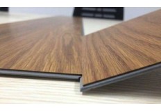 The Difference Between SPC Click Floor and Solid Wood Click Floor The Difference Between SPC Click Floor and Solid Wood Click Floor
